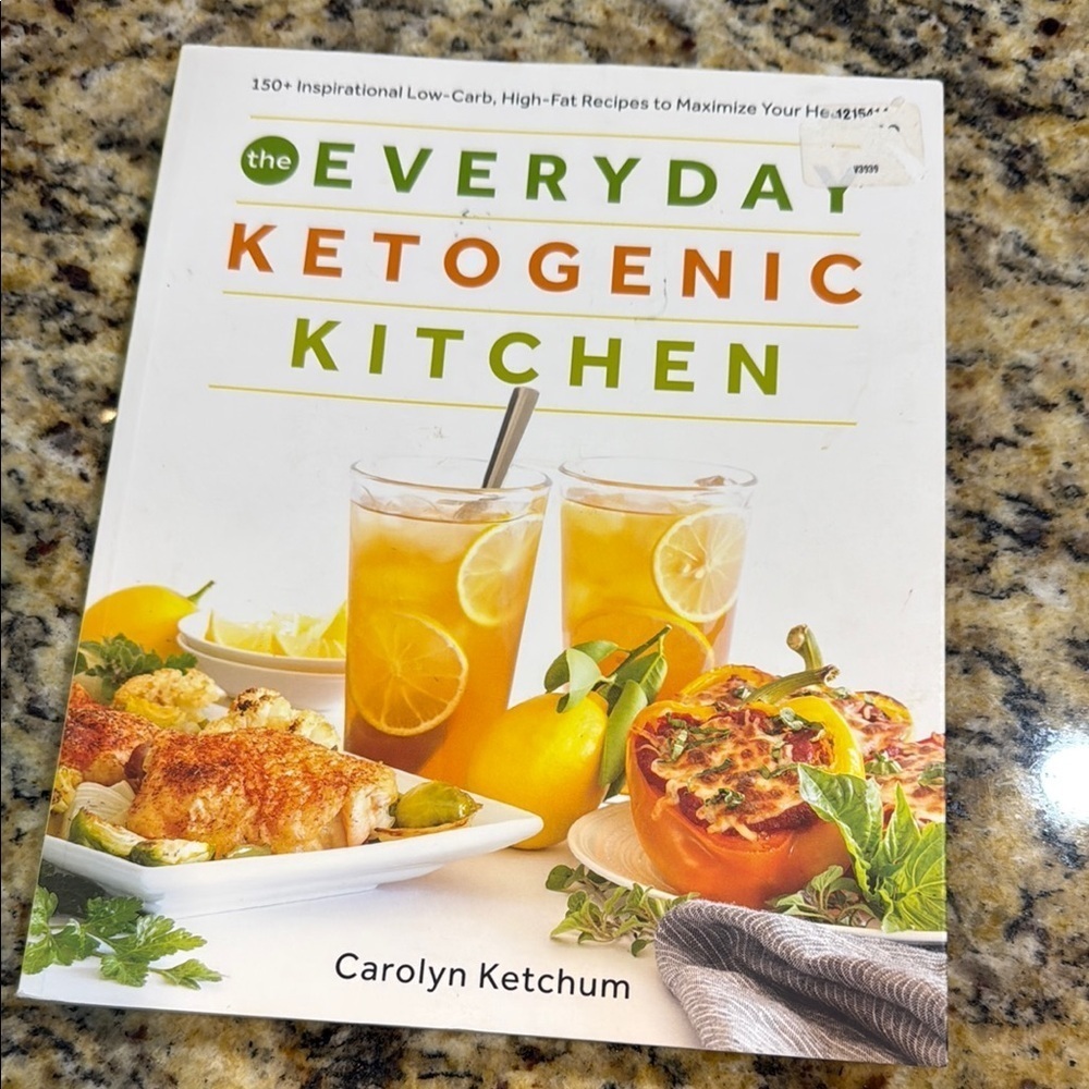 The Everyday Ketogenic Kitchen Cookbook Carolyn Ketchum